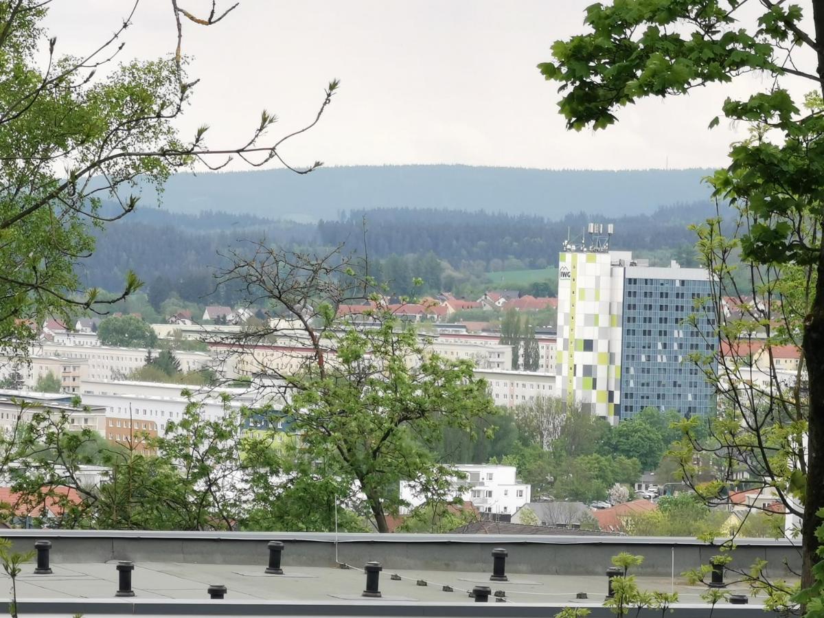 Bohnapartments: Stadtblick Zechenhaus mit Balkon und Parkplatz Ilmenau Exterior photo
