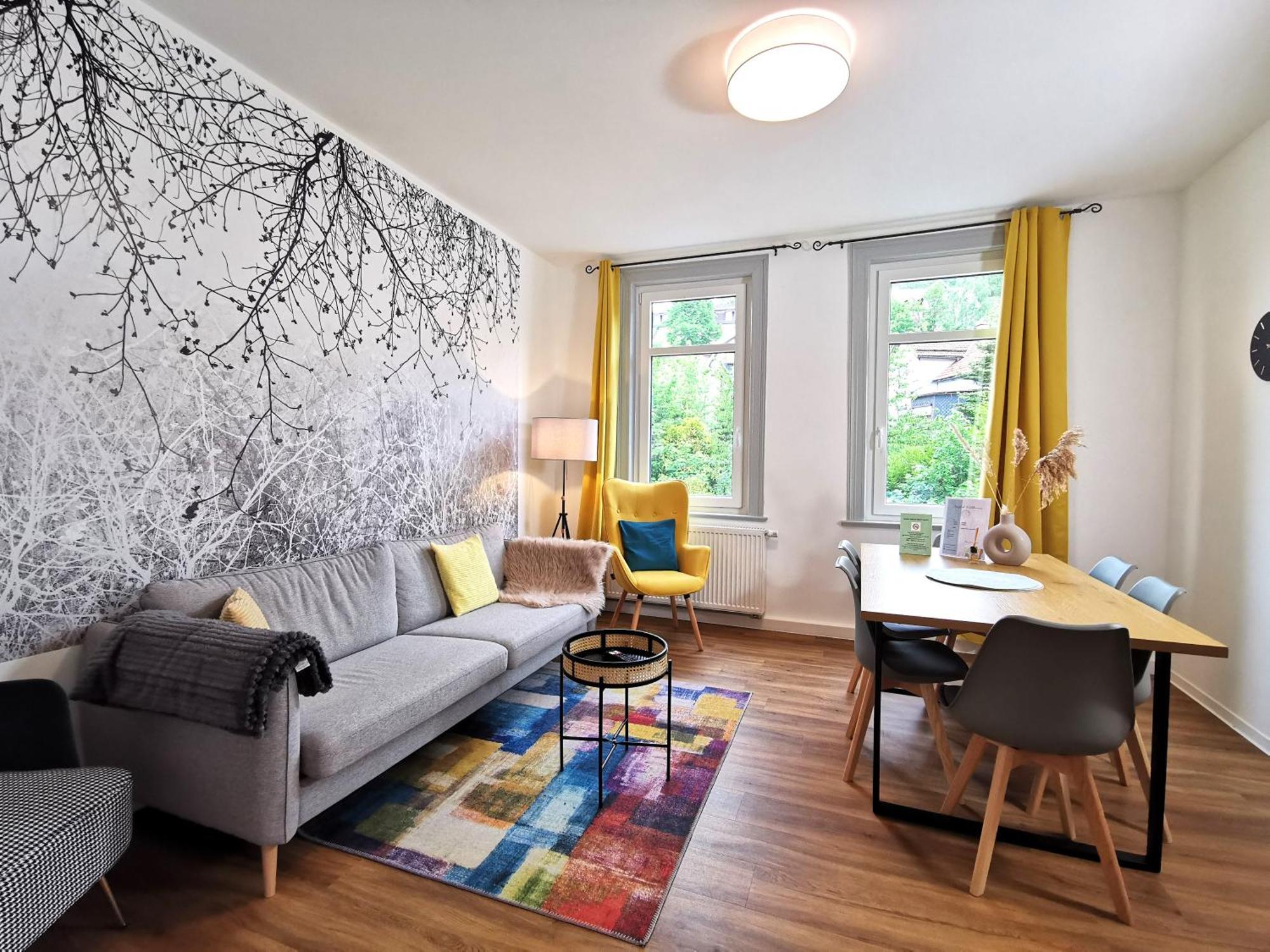 Bohnapartments: Stadtblick Zechenhaus mit Balkon und Parkplatz Ilmenau Exterior photo